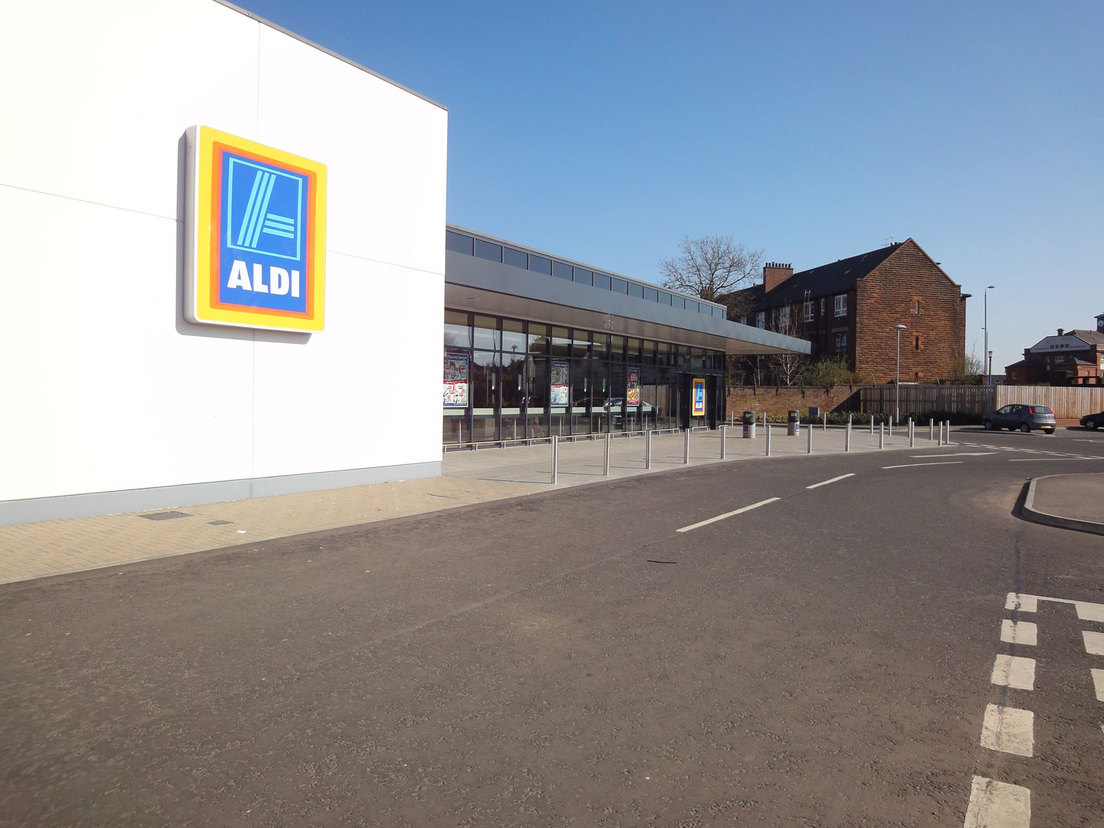 Aldi Stores - Woolgar Hunter